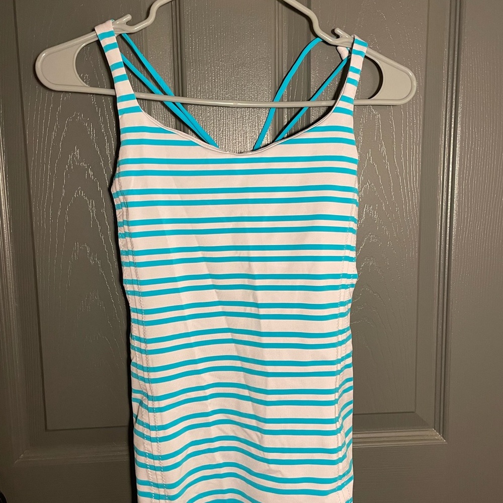 Like NEW NWOT Lululemon Activewear Tank in Blue and White Stripes, Size 6
